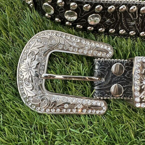 Blazin Roxx Bling Black Leather Belt Large Buckle Rhinestones Womans Size Large - Picture 2 of 11